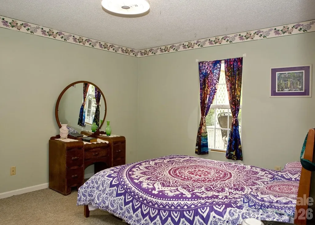 165 Peepeye Cove Road Leicester NC 28748