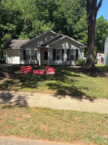 8019 Shiny Meadow Lane Charlotte NC 28215