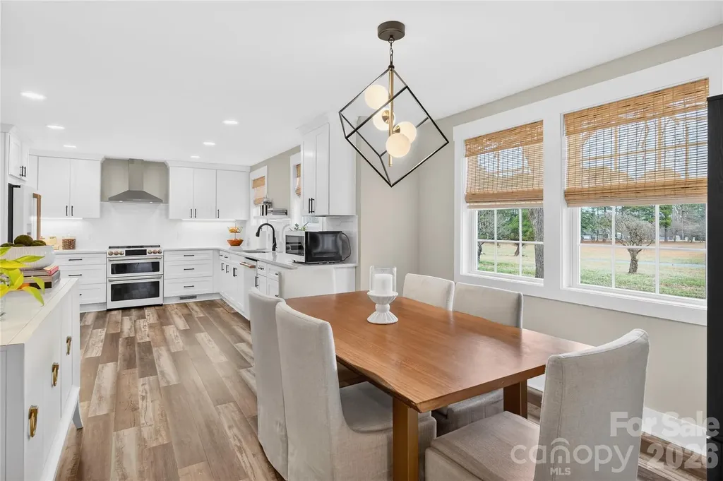 581 Hicks Creek Road Troutman NC 28166