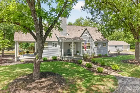 581 Hicks Creek Road Troutman NC 28166