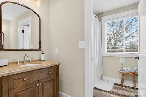 581 Hicks Creek Road Troutman NC 28166