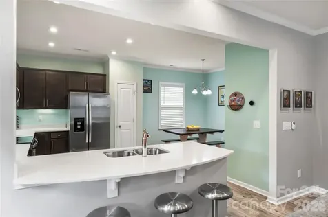 1530 Starmount Cove Lane Charlotte NC 28210