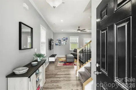 1530 Starmount Cove Lane Charlotte NC 28210