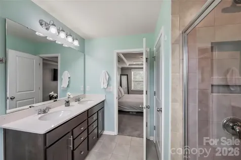 1530 Starmount Cove Lane Charlotte NC 28210