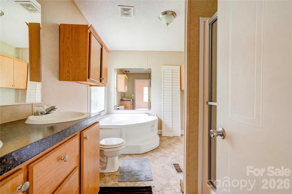 136 Foxhill Drive Shelby NC 28150