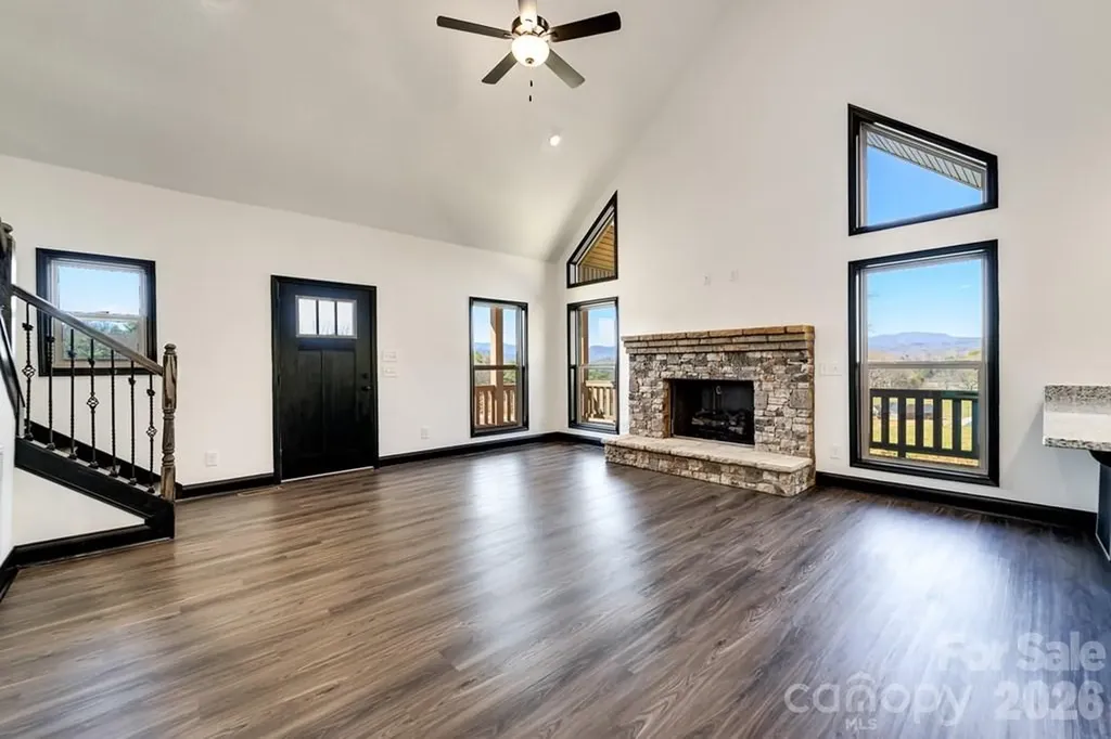 50 Fairview Street Franklin NC 28734