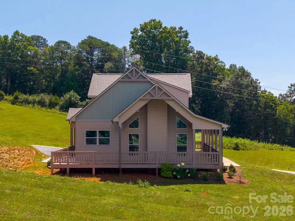 50 Fairview Street Franklin NC 28734