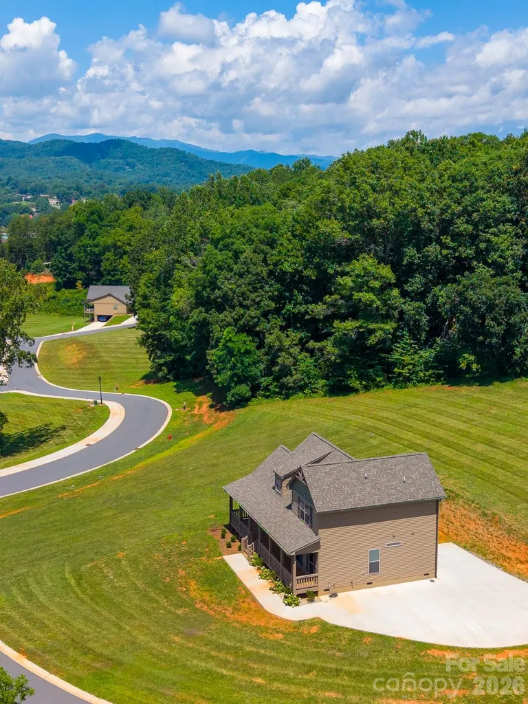 50 Fairview Street Franklin NC 28734