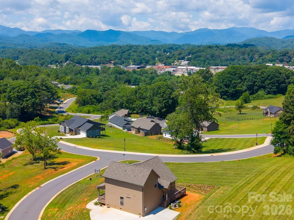 50 Fairview Street Franklin NC 28734