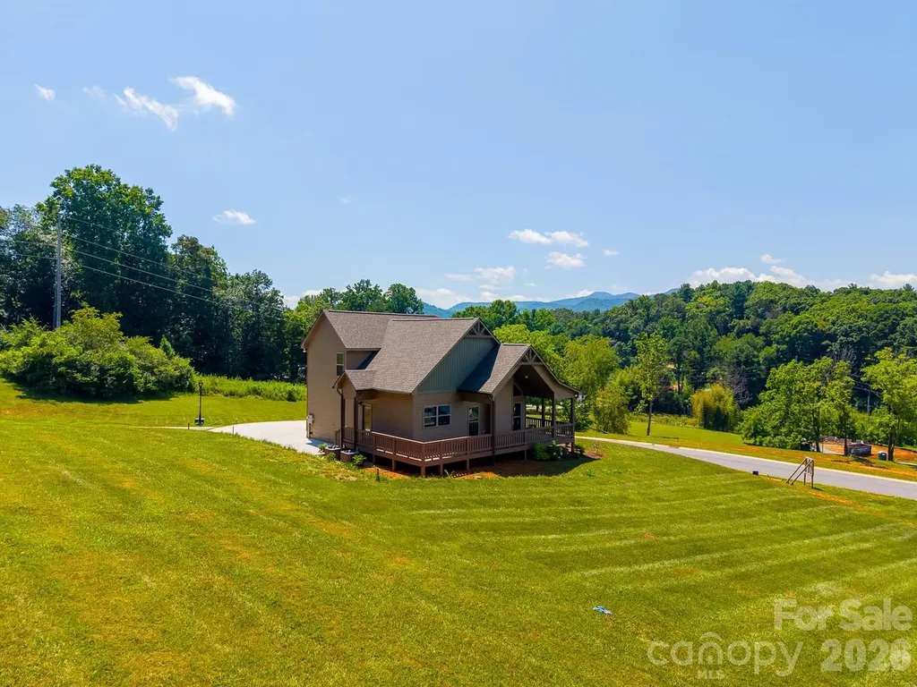 50 Fairview Street Franklin NC 28734
