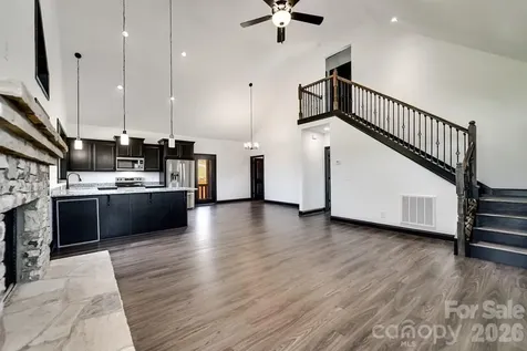 50 Fairview Street Franklin NC 28734