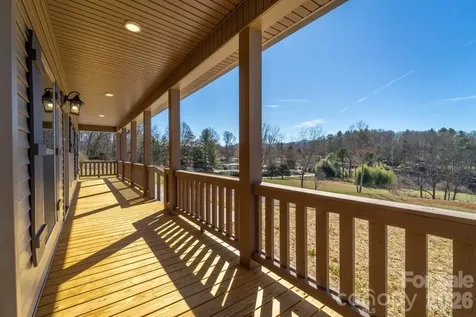 50 Fairview Street Franklin NC 28734
