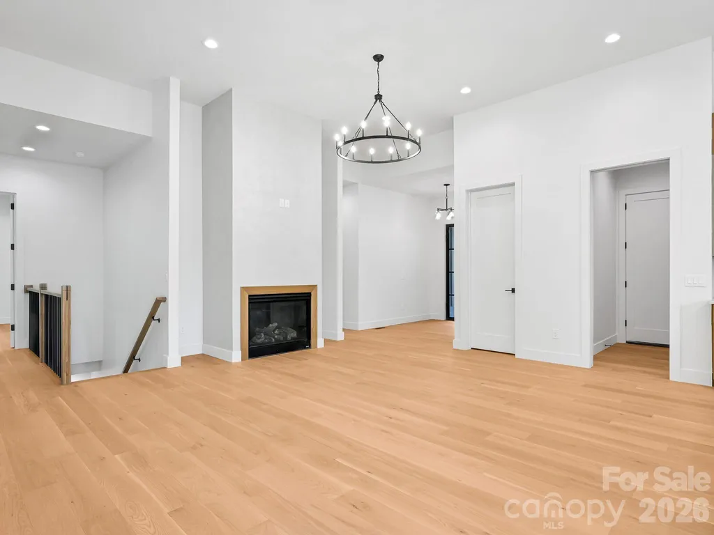 18 Erin Glen Court Fairview NC 28730