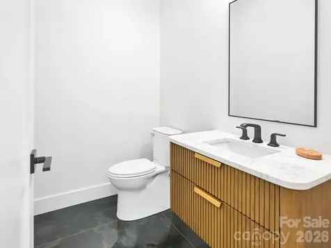 18 Erin Glen Court Fairview NC 28730