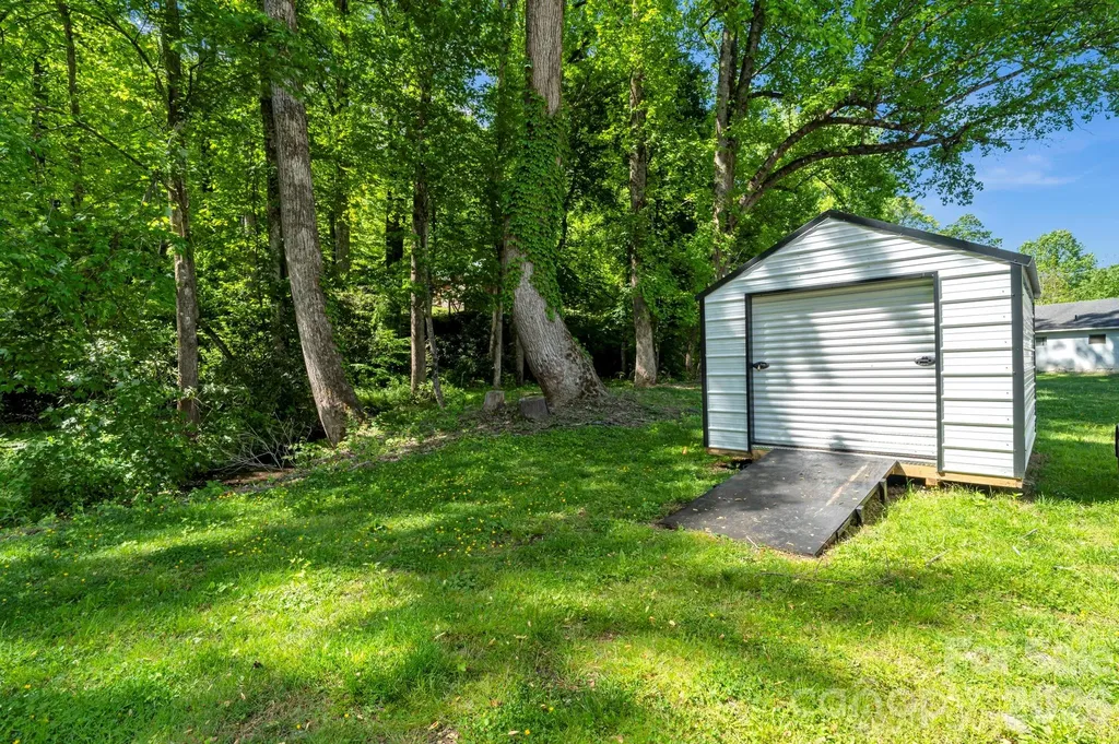 2355 Soco Road Maggie Valley NC 28751