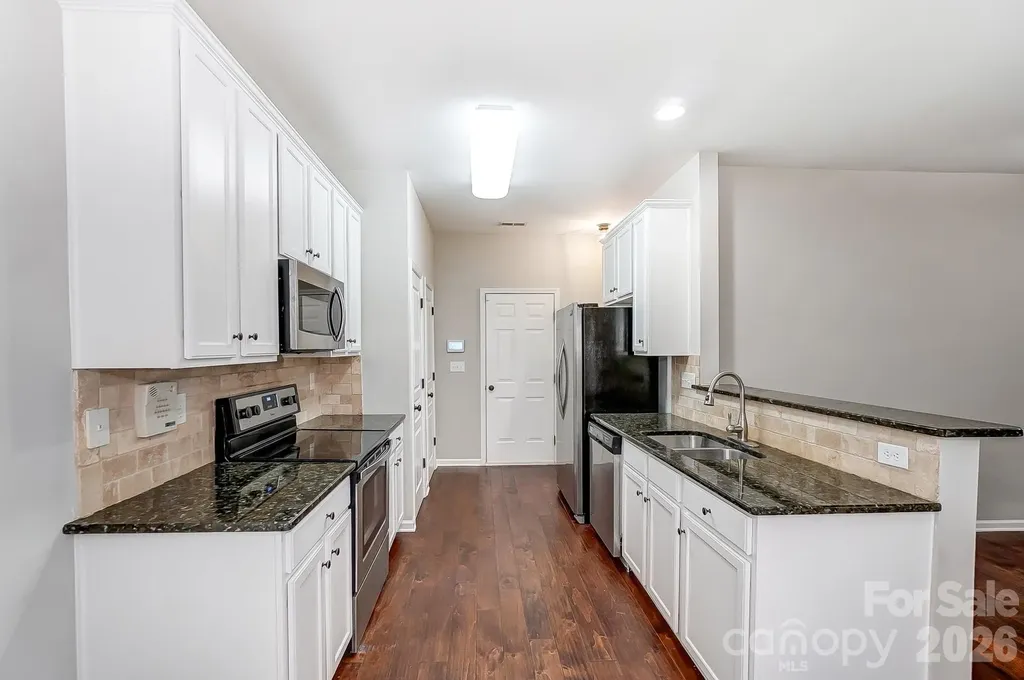 4914 Sunset Ridge Court Charlotte NC 28269