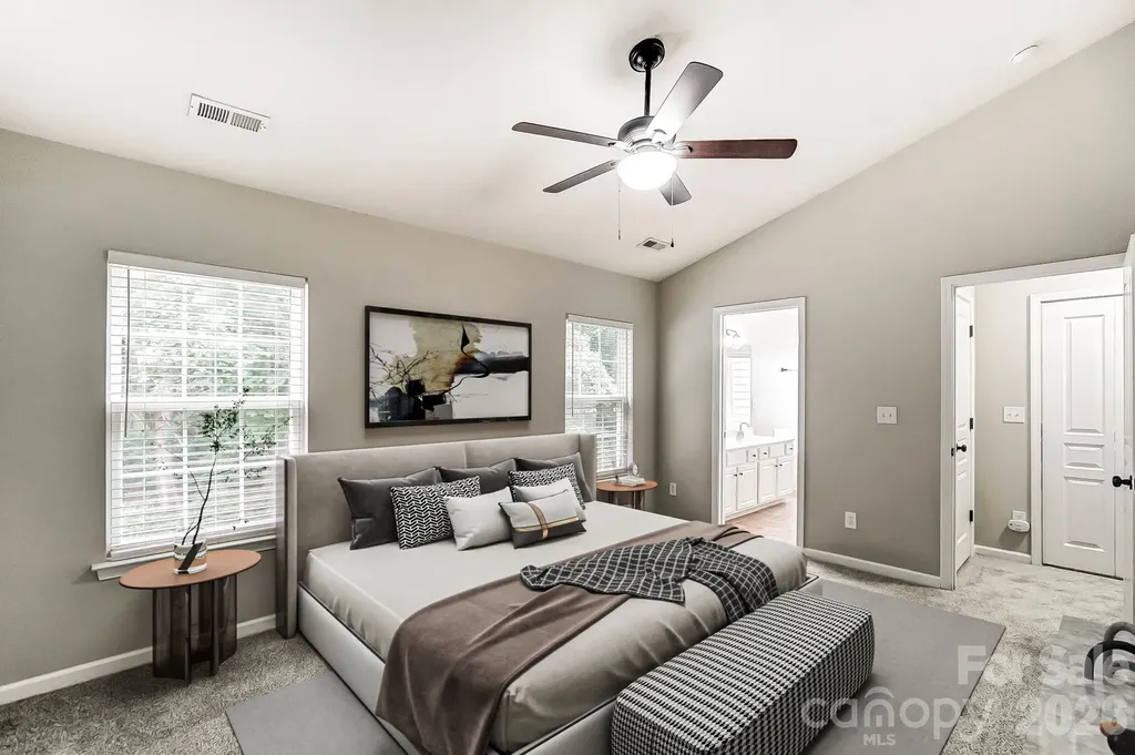 4914 Sunset Ridge Court Charlotte NC 28269