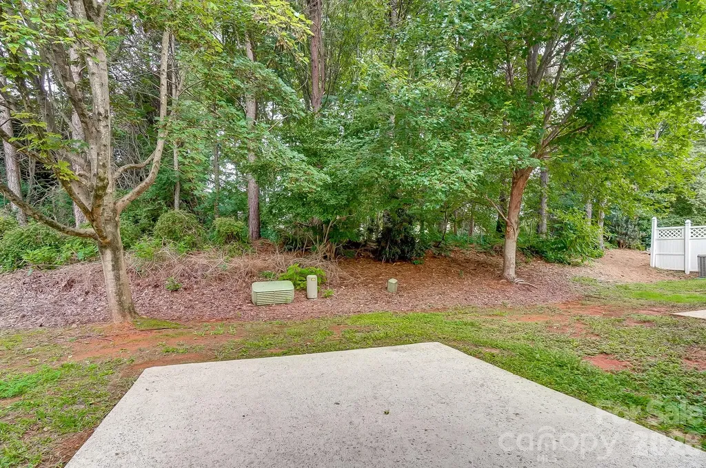 4914 Sunset Ridge Court Charlotte NC 28269