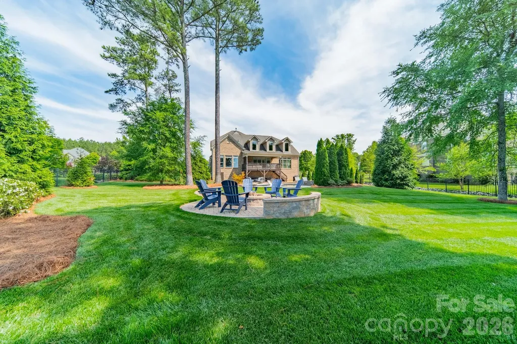 701 Copper Tree Lane Waxhaw NC 28173