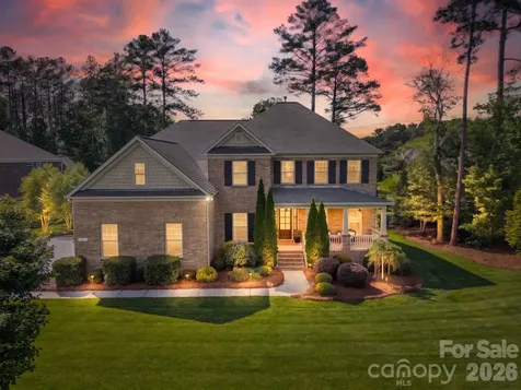 701 Copper Tree Lane Waxhaw NC 28173