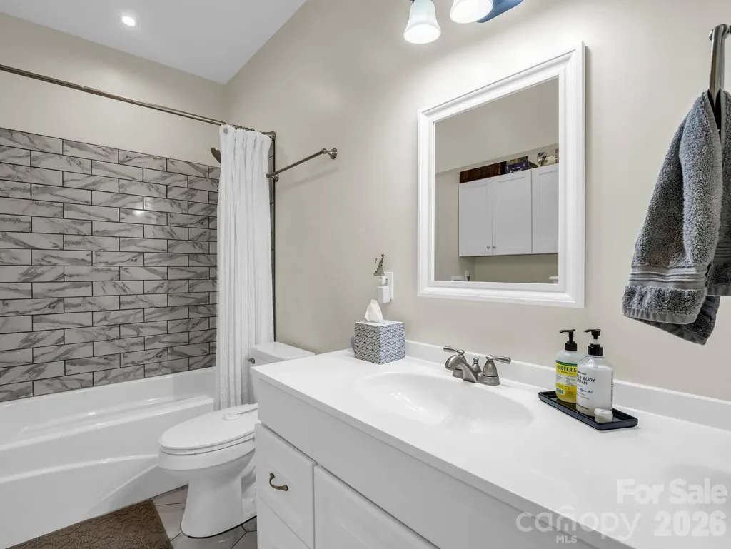 135 Half Moon Lane Brevard NC 28712