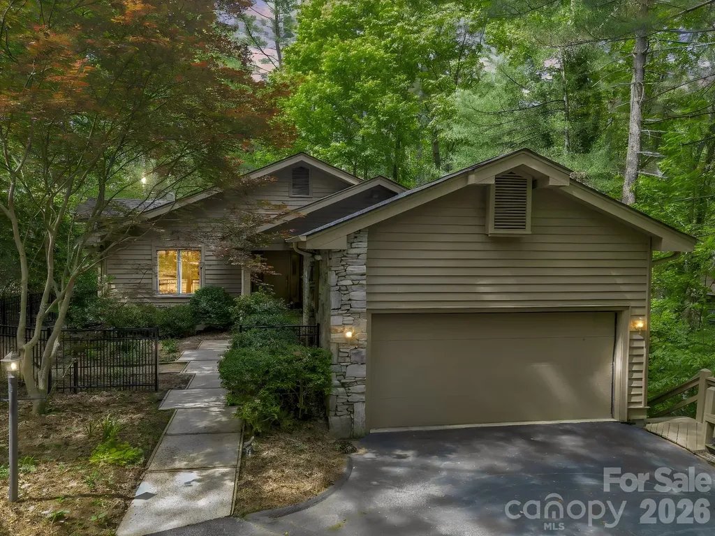 118 Timber Creek Road Hendersonville NC 28739