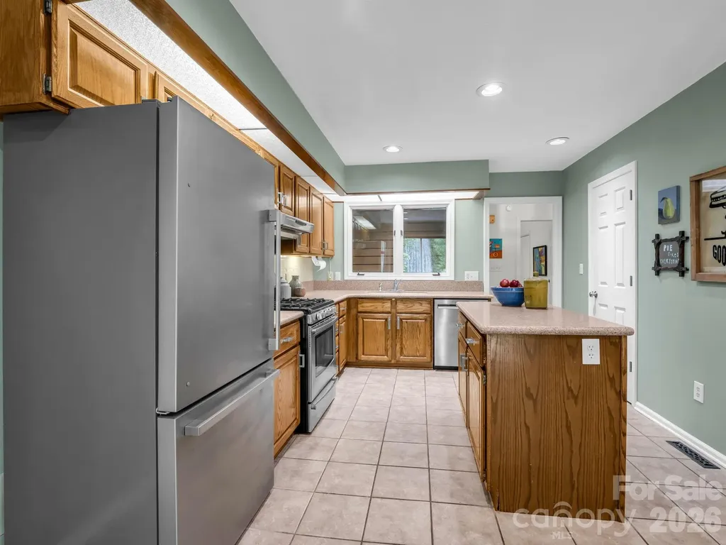118 Timber Creek Road Hendersonville NC 28739