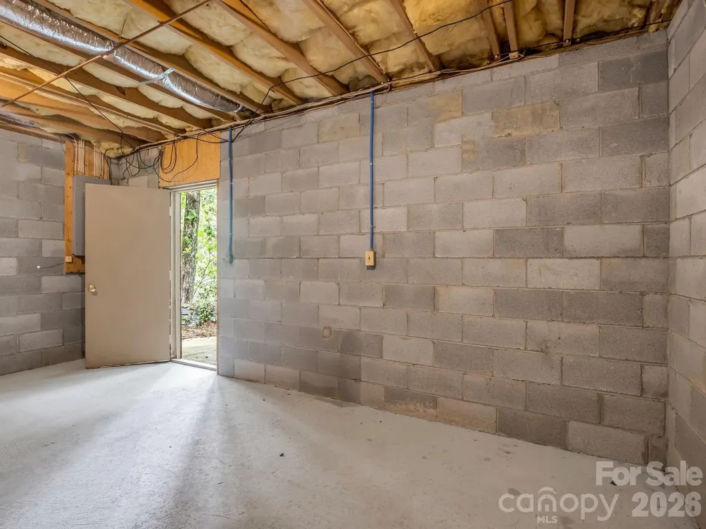 118 Timber Creek Road Hendersonville NC 28739