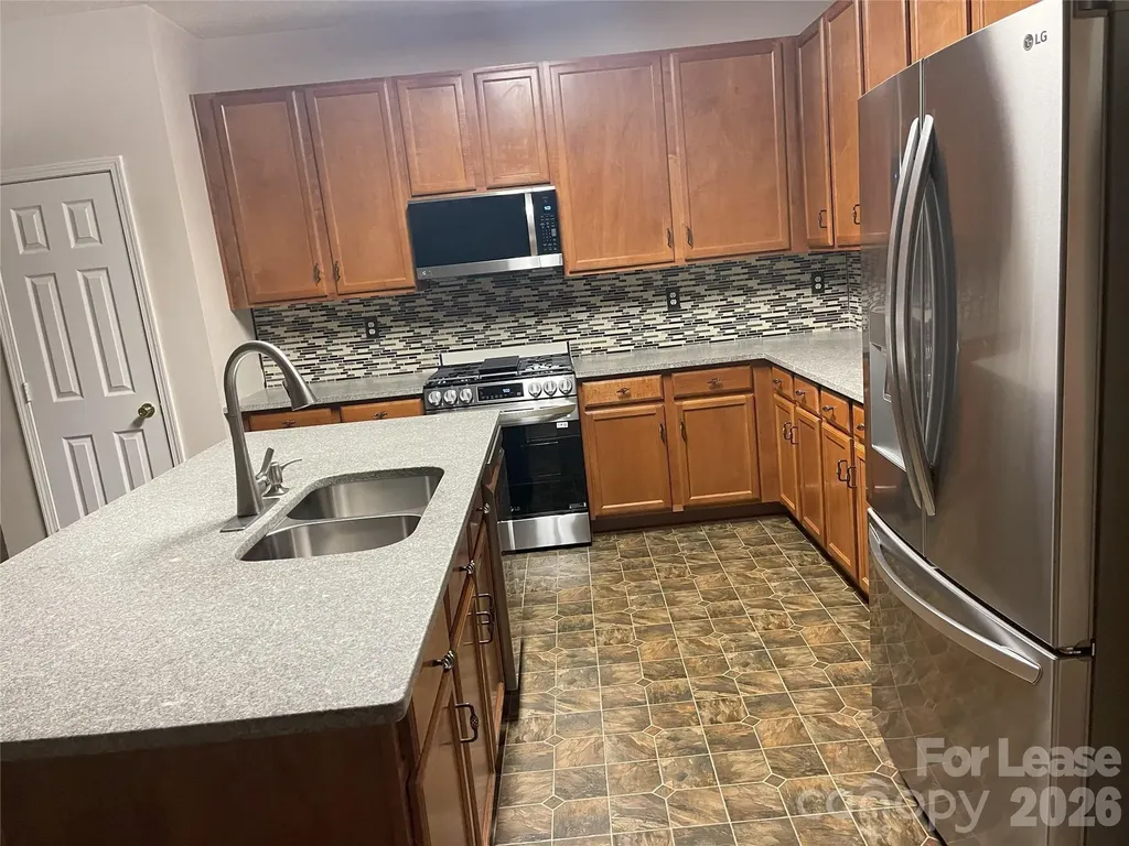 4532 Brookwood Road Charlotte NC 28215