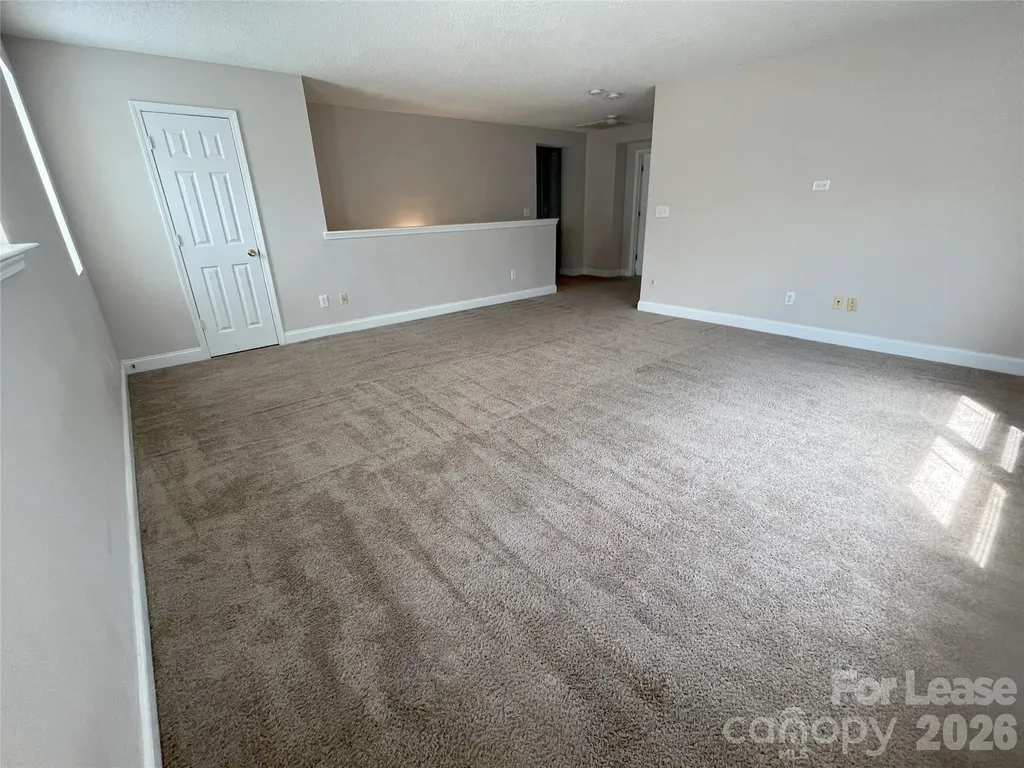 4532 Brookwood Road Charlotte NC 28215