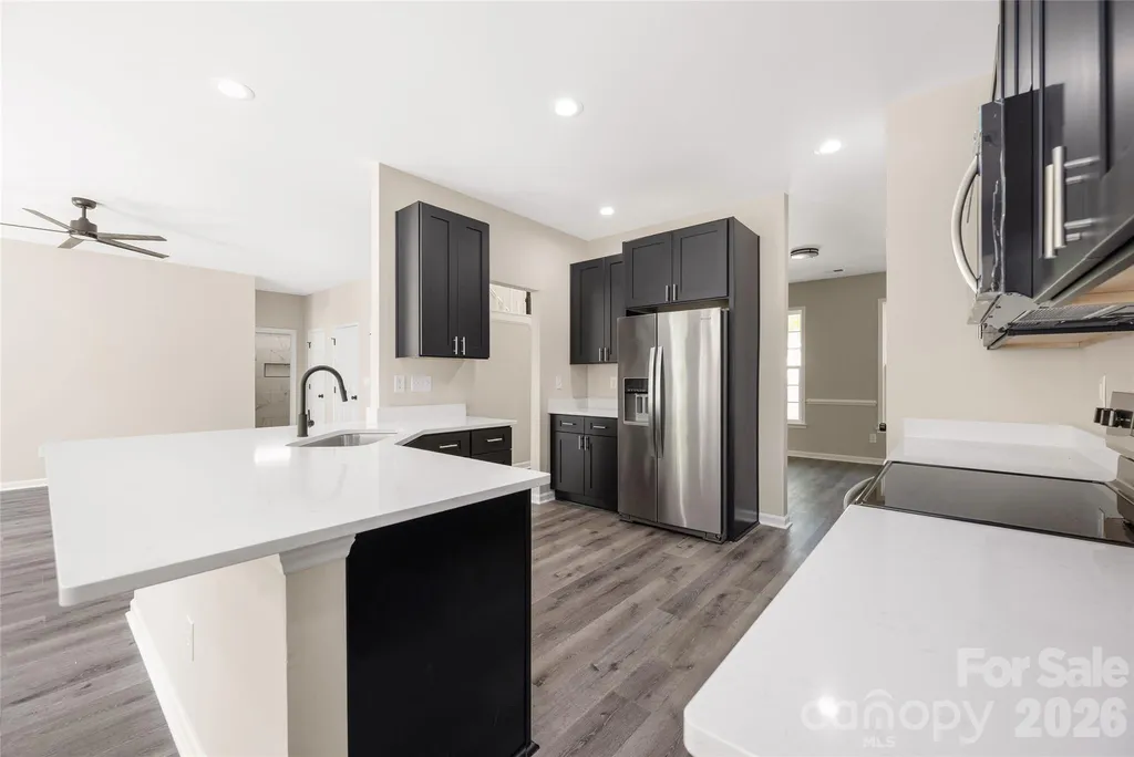 13834 Riding Hill Avenue Charlotte NC 28213