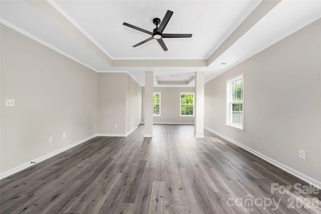 13834 Riding Hill Avenue Charlotte NC 28213