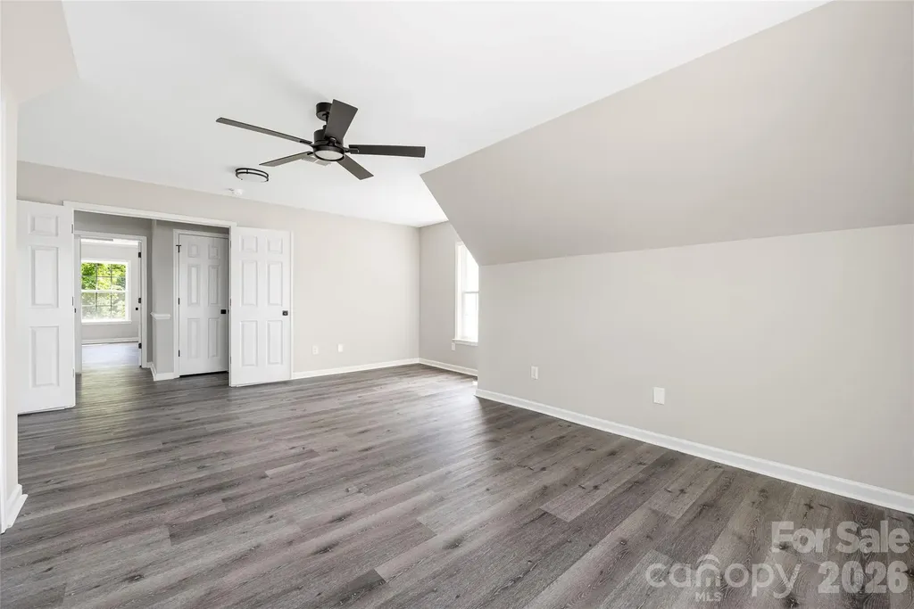 13834 Riding Hill Avenue Charlotte NC 28213
