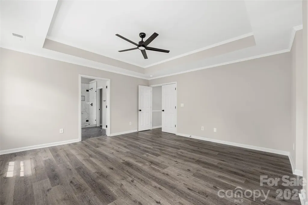 13834 Riding Hill Avenue Charlotte NC 28213