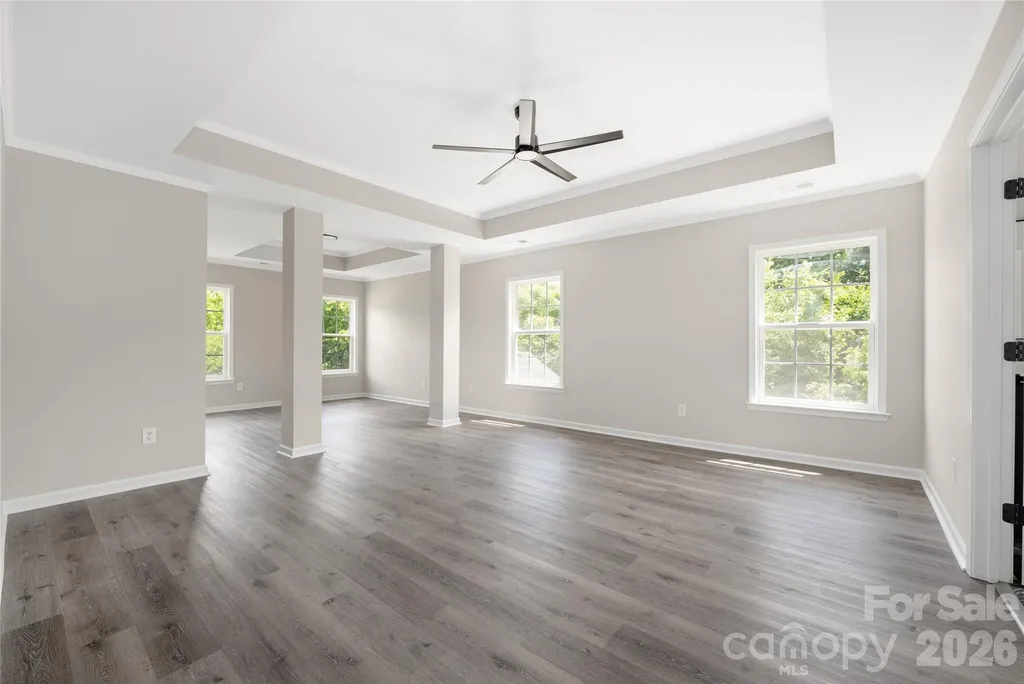 13834 Riding Hill Avenue Charlotte NC 28213