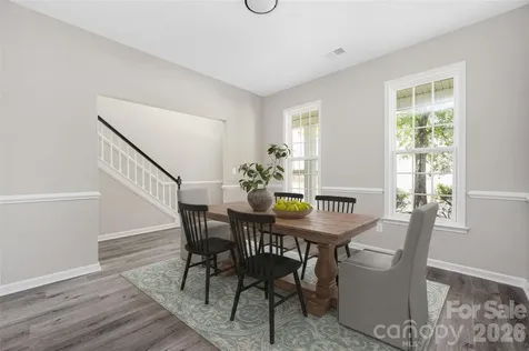 13834 Riding Hill Avenue Charlotte NC 28213