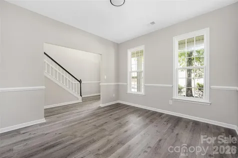 13834 Riding Hill Avenue Charlotte NC 28213
