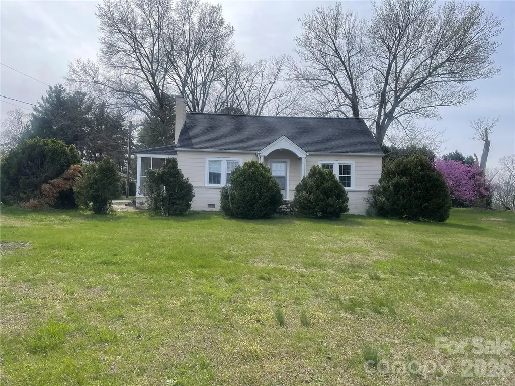 2490 Connelly Springs Road Granite Falls NC 28630