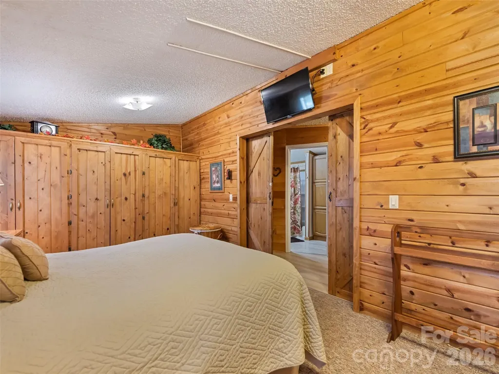 136 Peaceful Valley Drive Leicester NC 28748