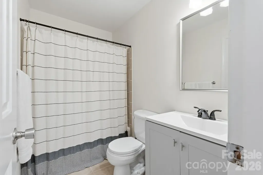 6535 Summerlin Place Charlotte NC 28226