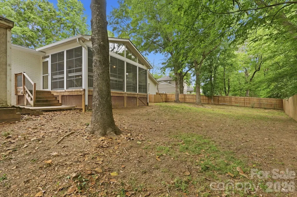 6535 Summerlin Place Charlotte NC 28226