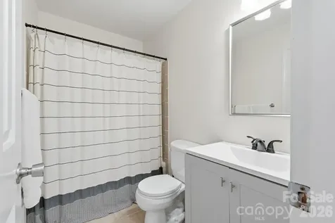 6535 Summerlin Place Charlotte NC 28226