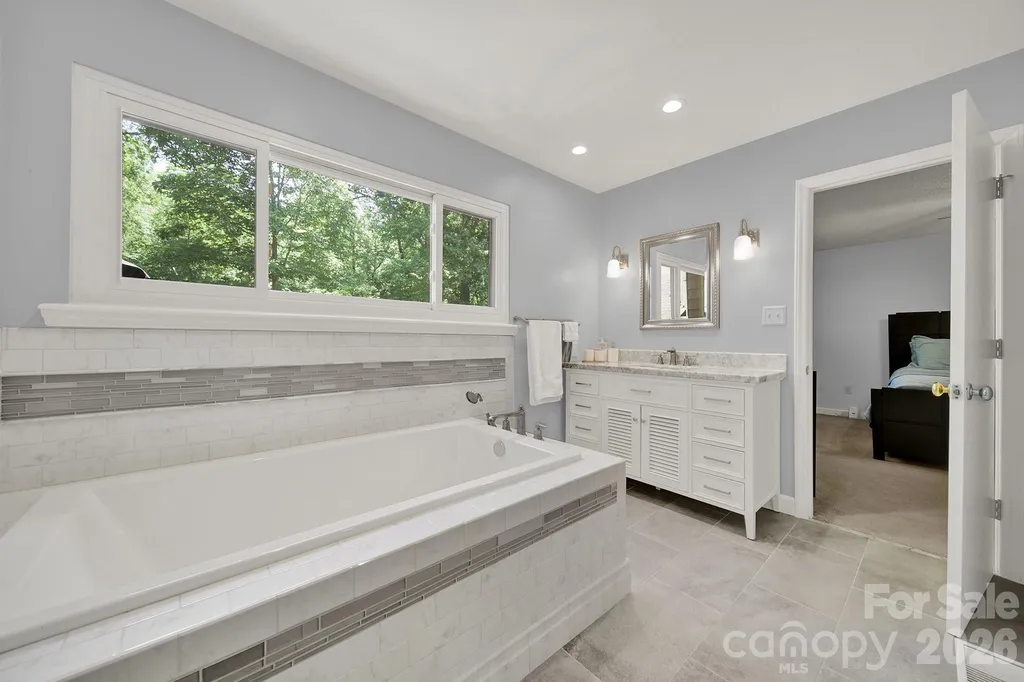 11510 Gelding Drive Charlotte NC 28215