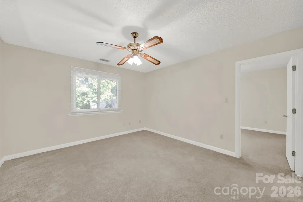 11510 Gelding Drive Charlotte NC 28215