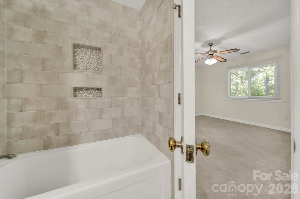 11510 Gelding Drive Charlotte NC 28215