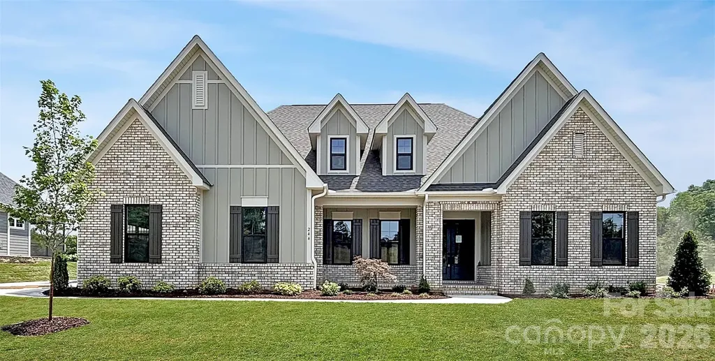 244 Colton Place NE Concord NC 28025