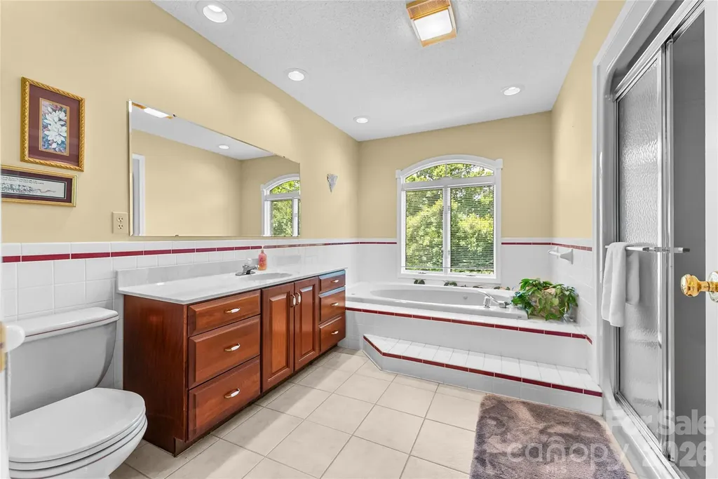 8 Scenic View Road Weaverville NC 28787
