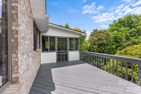 8 Scenic View Road Weaverville NC 28787