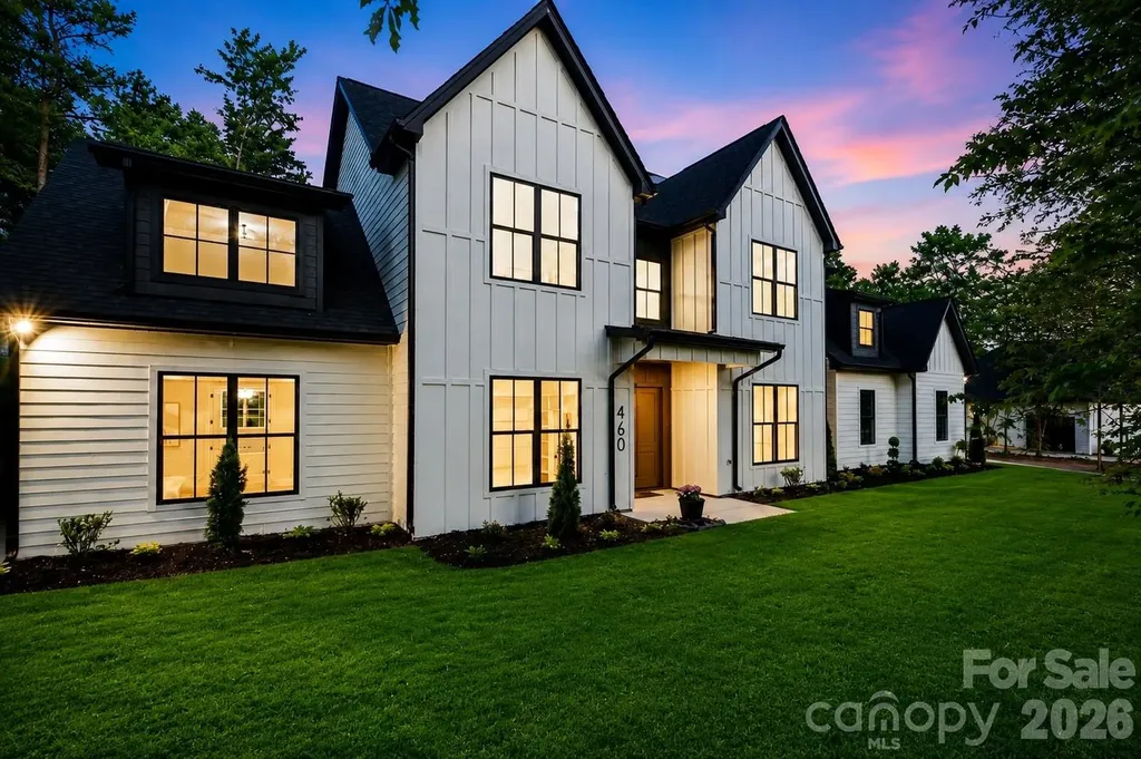 460 Riddle Mill Road Clover SC 29710