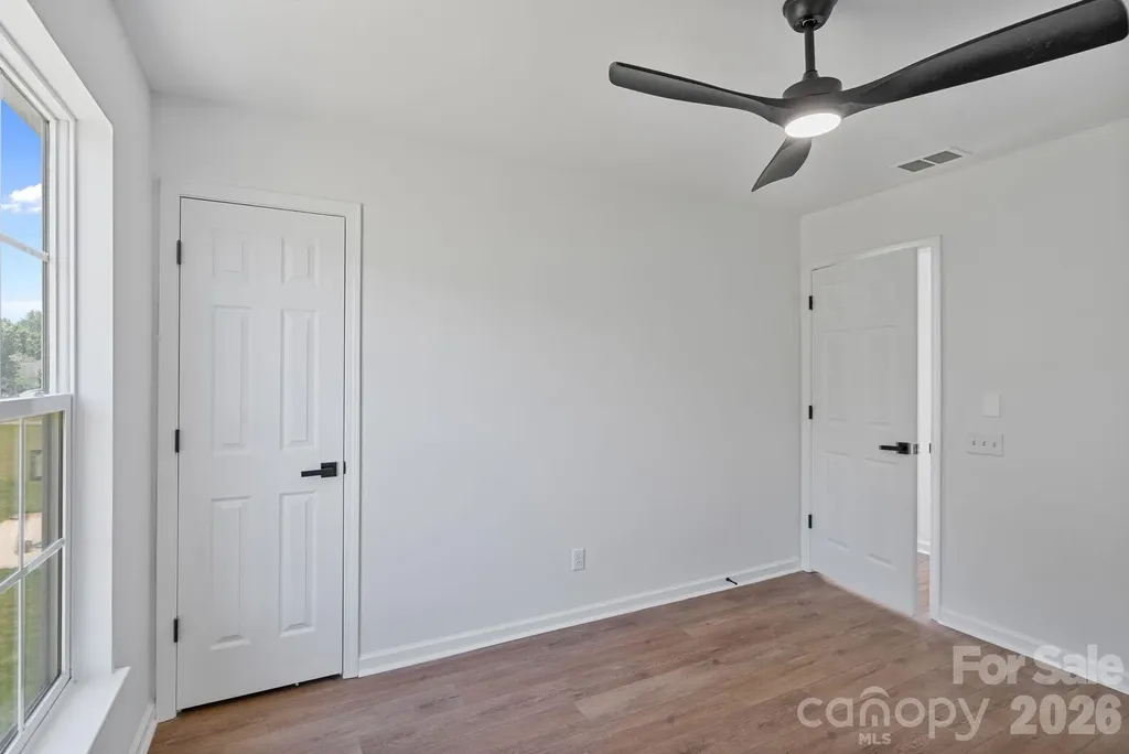 10410 Roundleaf Drive Charlotte NC 28213